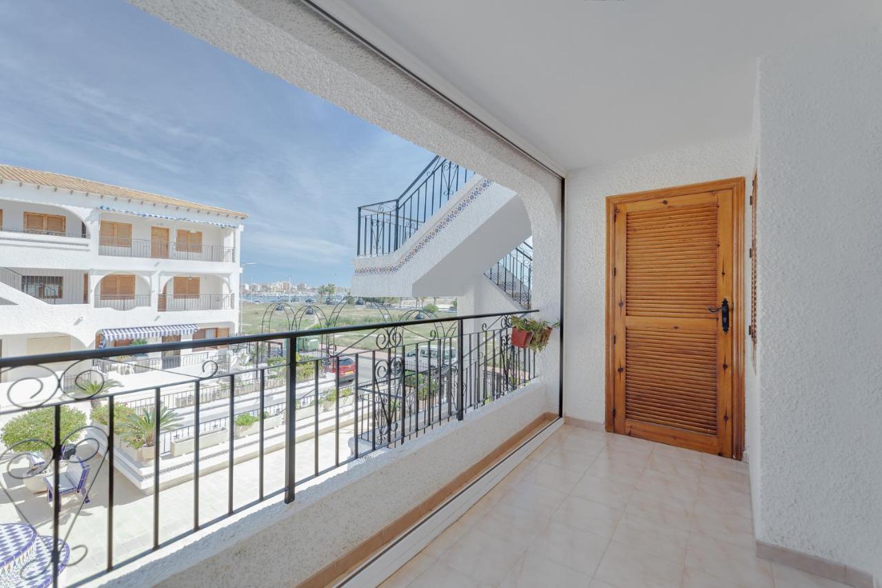 Relax Apartment Torrevieja Exterior photo