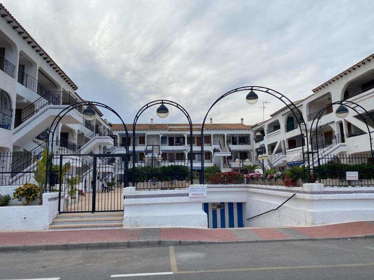 Relax Apartment Torrevieja Exterior photo